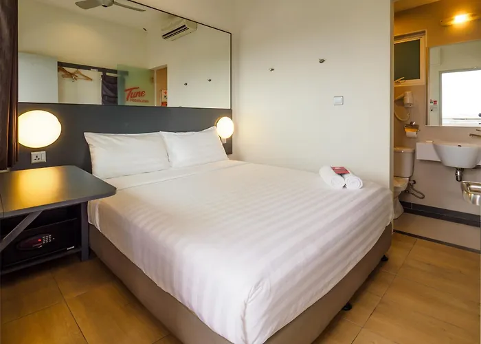 Tune Hotel Klia Aeropolis