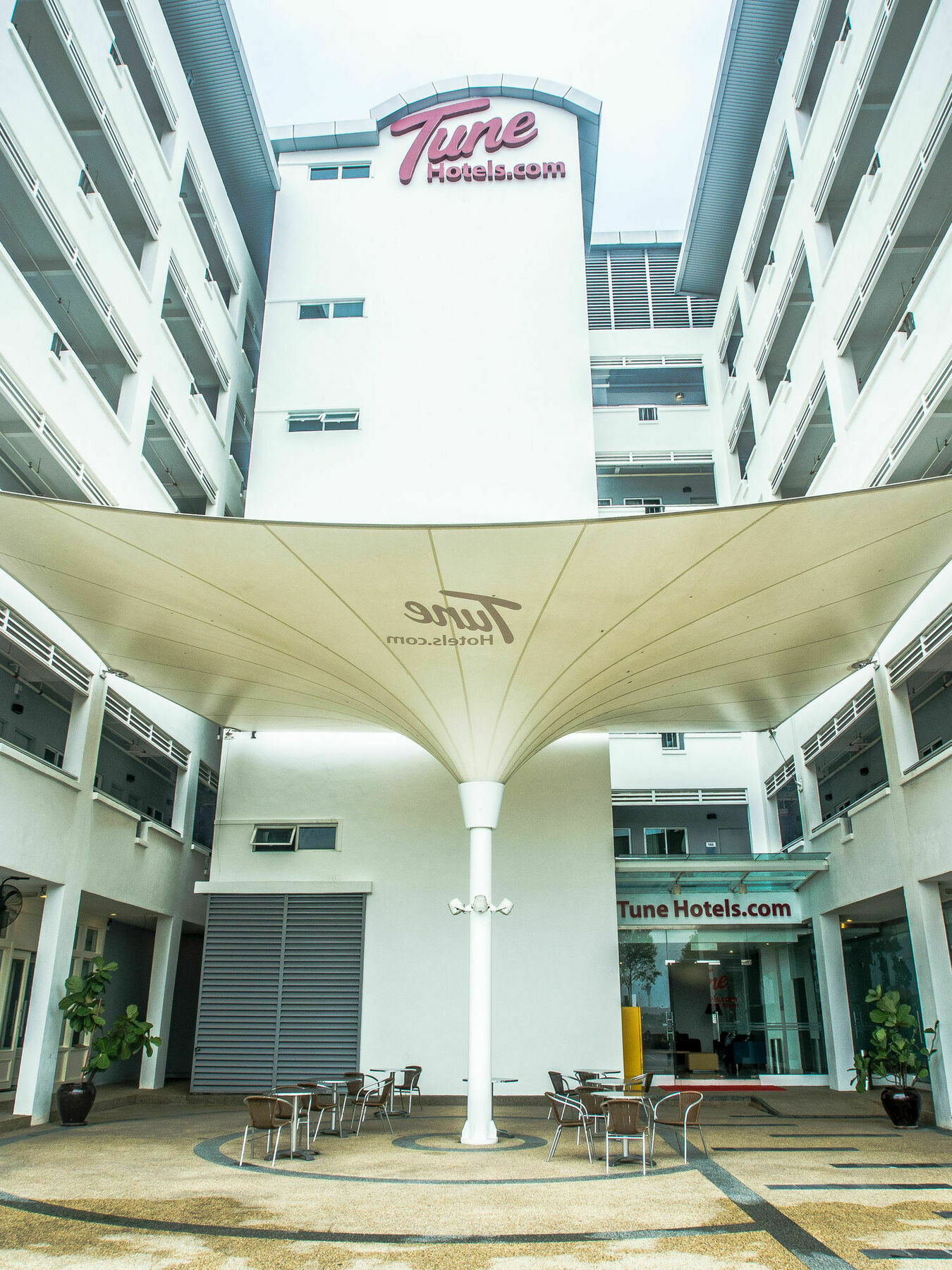 Tune Klia Aeropolis Hotel 3*